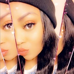 Meet your Posher, Janique